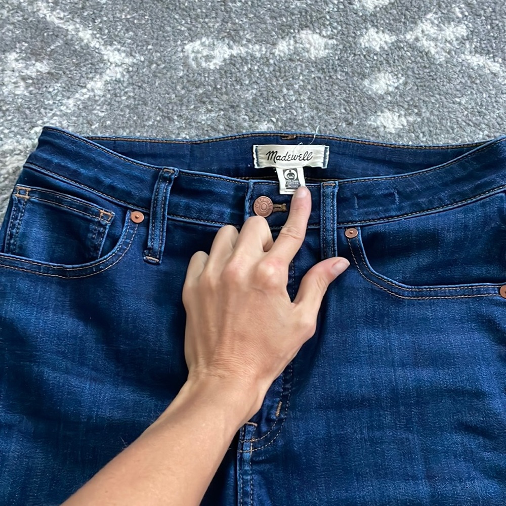 Like new! Madewell Curvey High Rose Skinny Jeans size 28